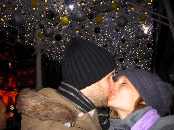 Kisses under the Christmas decorations!